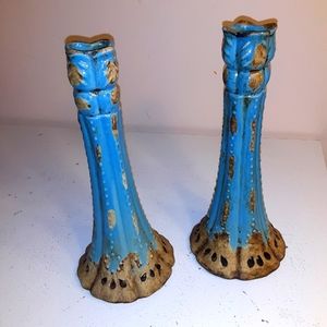 Set of blue distressed candlesticks